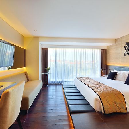De Vins Sky Hotel Seminyak Kültér fotó