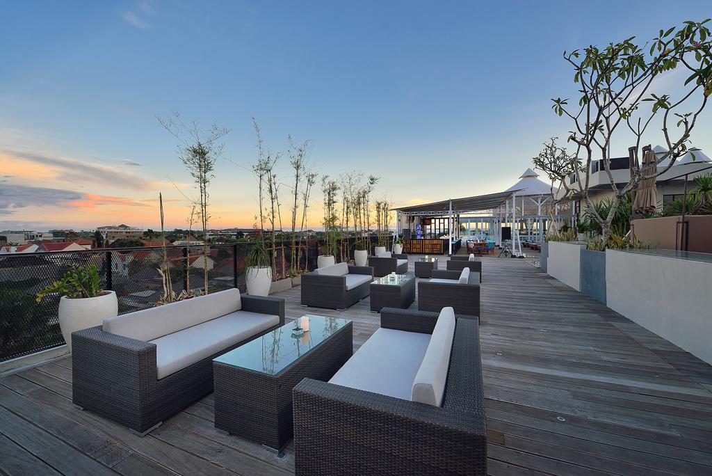 De Vins Sky Hotel Seminyak Kültér fotó