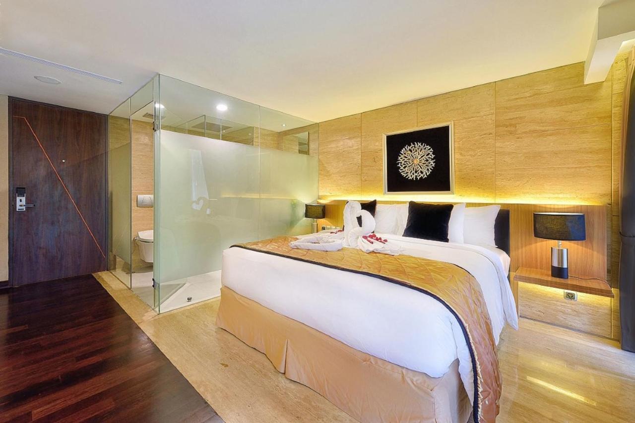 De Vins Sky Hotel Seminyak Kültér fotó